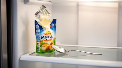 Срок годности майонеза после вскрытия: сколько хранить в холодильнике