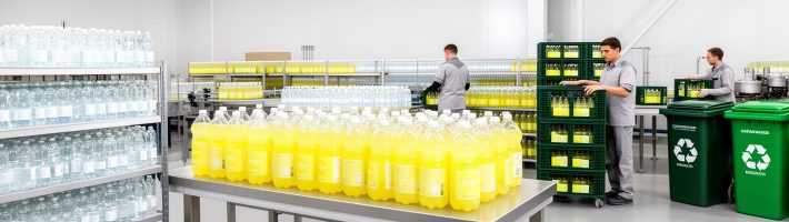 ПЭТ-бутылка с погашенным углеродным следом: что меняется для рынка напитков
