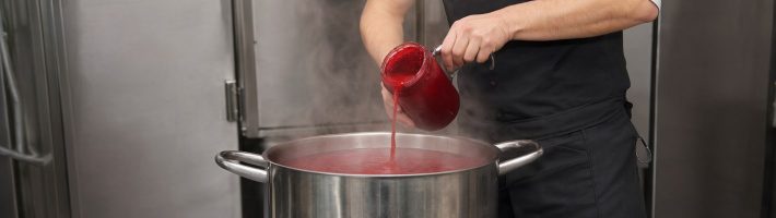 Новинка для HoReCa: концентрат борща Mareven Professional — экономия времени и бюджета