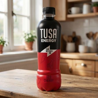 Энергетик Tusa (Туса) Red Cherry, чёрный, 0.5 л
