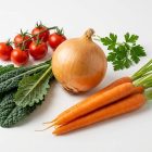 Лук репчатый ~30кг/1сетка